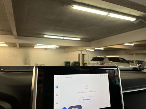 Used 2025 Toyota RAV4 LE image 18