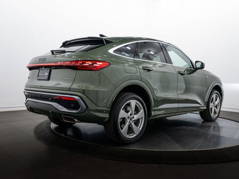 Certified 2025 Audi Q5 Premium Plus w/ Premium Plus image 4