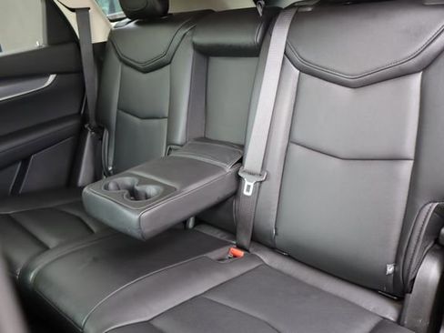 Used 2019 Cadillac XT5 Premium Luxury image 16