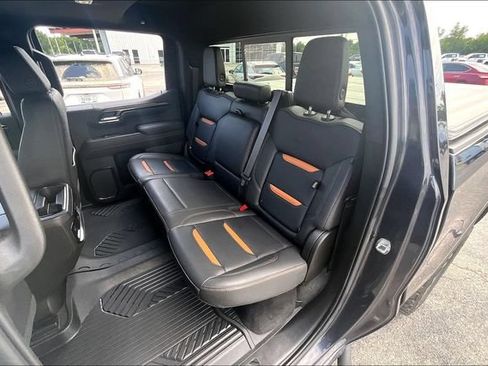 Used 2023 GMC Sierra 1500 AT4 w/ Technology Package AWD/4WD image 23