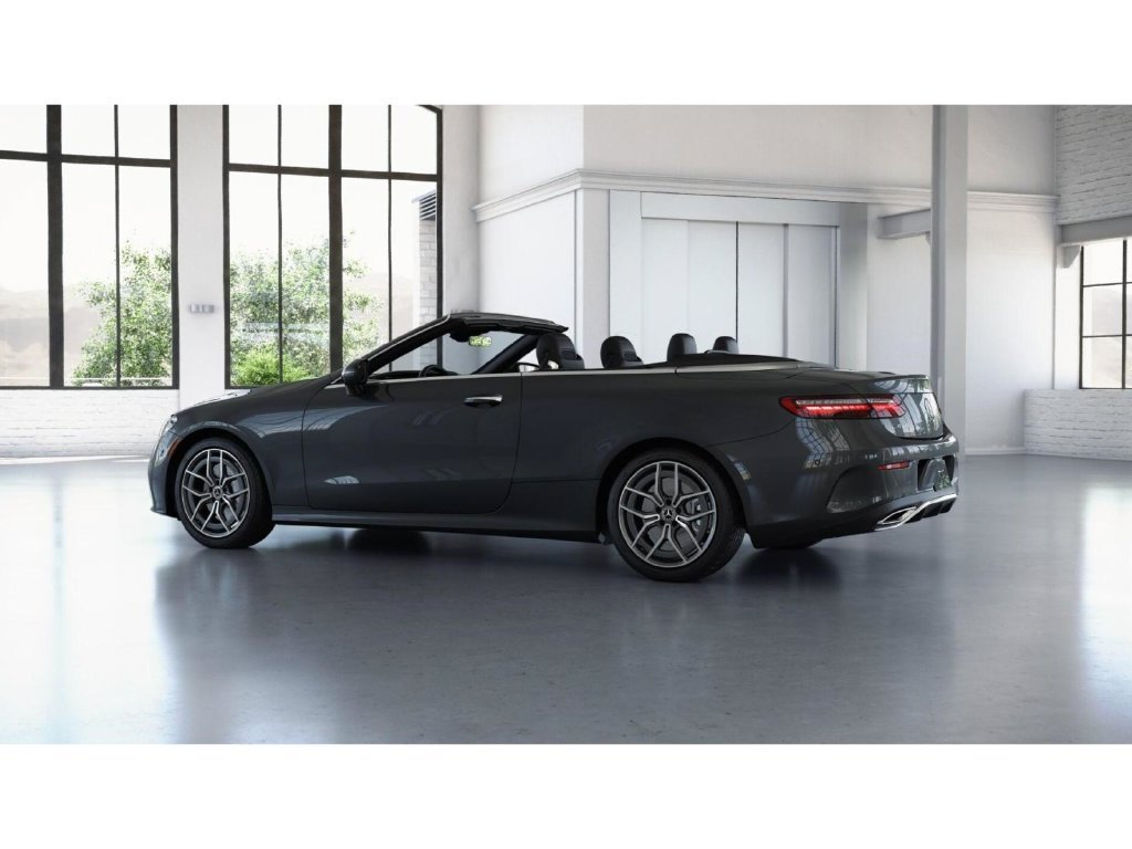 Used 2023 Mercedes-Benz E 450 4MATIC Cabriolet image 32