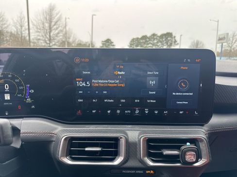 Used 2024 Ford Mustang Premium image 19