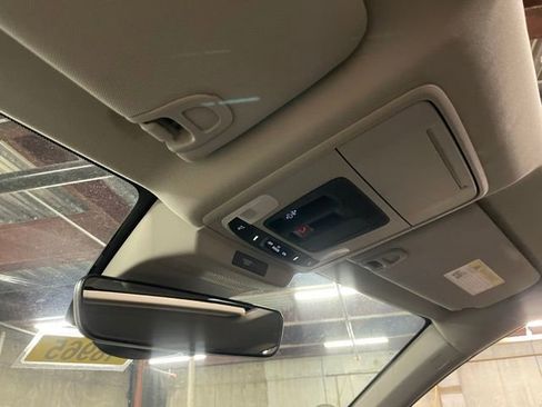 Used 2025 Honda Accord EX-L image 24
