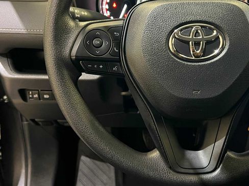 Certified 2023 Toyota RAV4 LE image 21