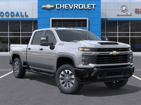 New 2026 Chevrolet Silverado 2500 Custom w/ Custom Convenience Package image 7