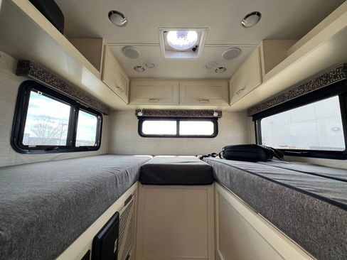 Used 2020 Mercedes-Benz Sprinter 3500 image 20