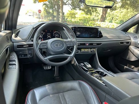 Used 2023 Hyundai Sonata SEL Plus FWD image 13