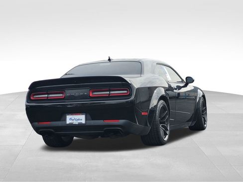 Used 2019 Dodge Challenger SRT Hellcat Redeye image 8