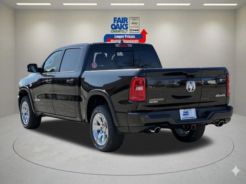 New 2026 RAM 1500 4x4 Crew Cab image 9