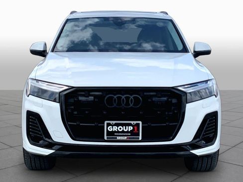 Used 2026 Audi Q7 3.0T Premium w/ Convenience Plus Package AWD/4WD image 4