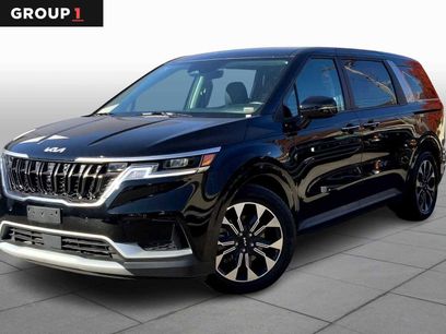 Certified 2024 Kia Carnival EX