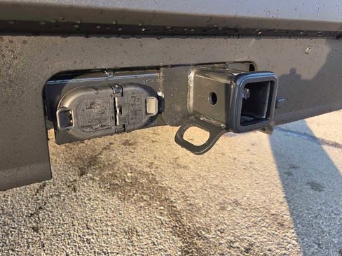 New 2026 Ford Maverick Lariat w/ Black Appearance Package image 14