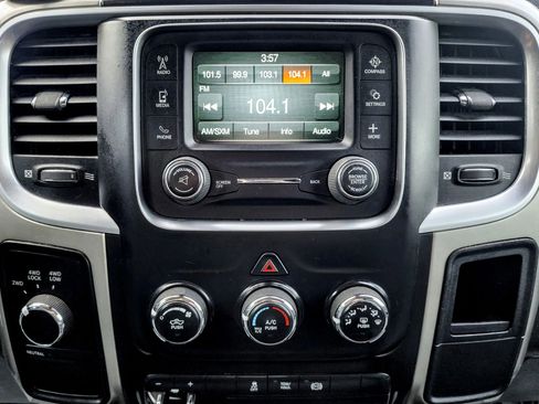 Used 2016 RAM 2500 SLT image 12