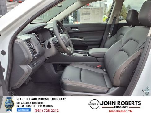 New 2026 Nissan Pathfinder SL AWD/4WD image 7