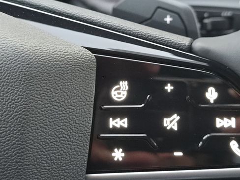 New 2025 Audi Q5 Premium Plus image 11