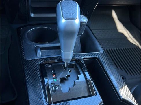 Used 2020 Toyota 4Runner TRD Off-Road Premium image 15