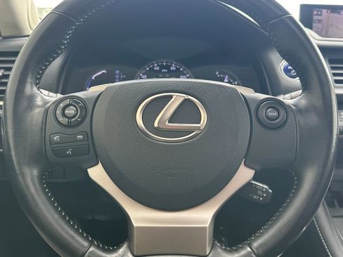 Used 2017 Lexus CT 200h w/ Navigation System Package image 16