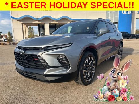 Used 2025 Chevrolet Blazer RS image 1