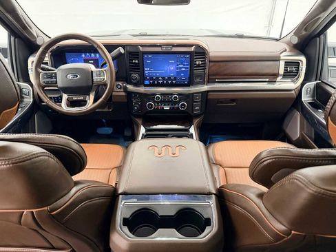 Used 2025 Ford F350 King Ranch image 18
