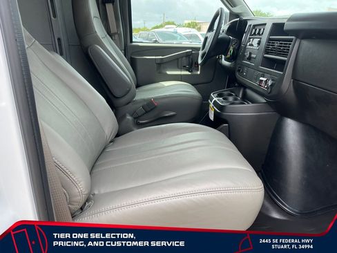 New 2026 GMC Savana 2500 RWD image 13