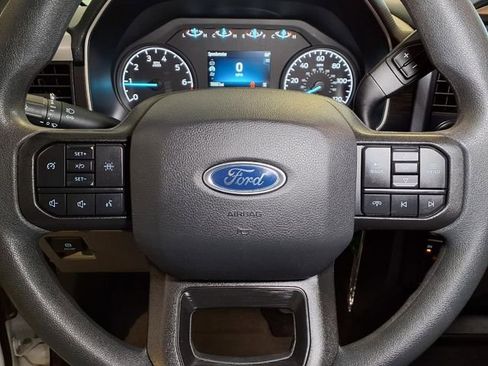 Used 2022 Ford F150 XLT w/ Trailer Tow Package AWD/4WD image 9