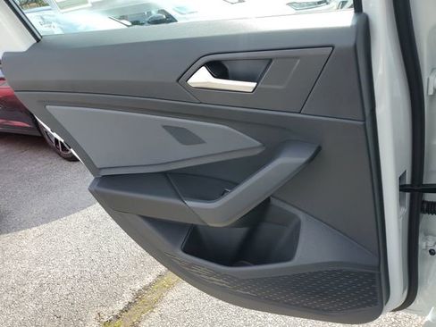 New 2026 Volkswagen Jetta SEL image 13