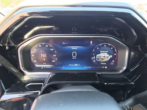 New 2026 Chevrolet Silverado 3500 LTZ w/ LTZ Plus Package AWD/4WD image 37