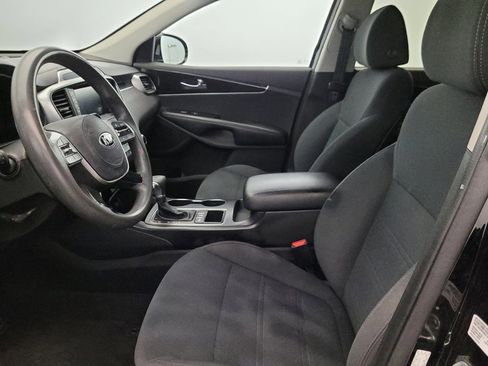 Used 2019 Kia Sorento AWD image 17