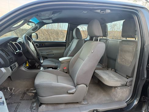 Used 2010 Toyota Tacoma 4x4 Access Cab V6 image 25