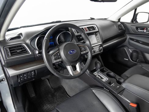 Used 2017 Subaru Legacy 2.5i Limited image 13