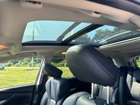 Used 2019 Subaru Ascent Limited AWD/4WD image 22