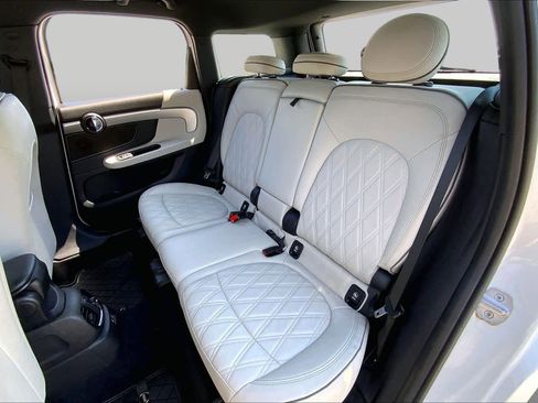 Used 2024 MINI Cooper Countryman S FWD image 32