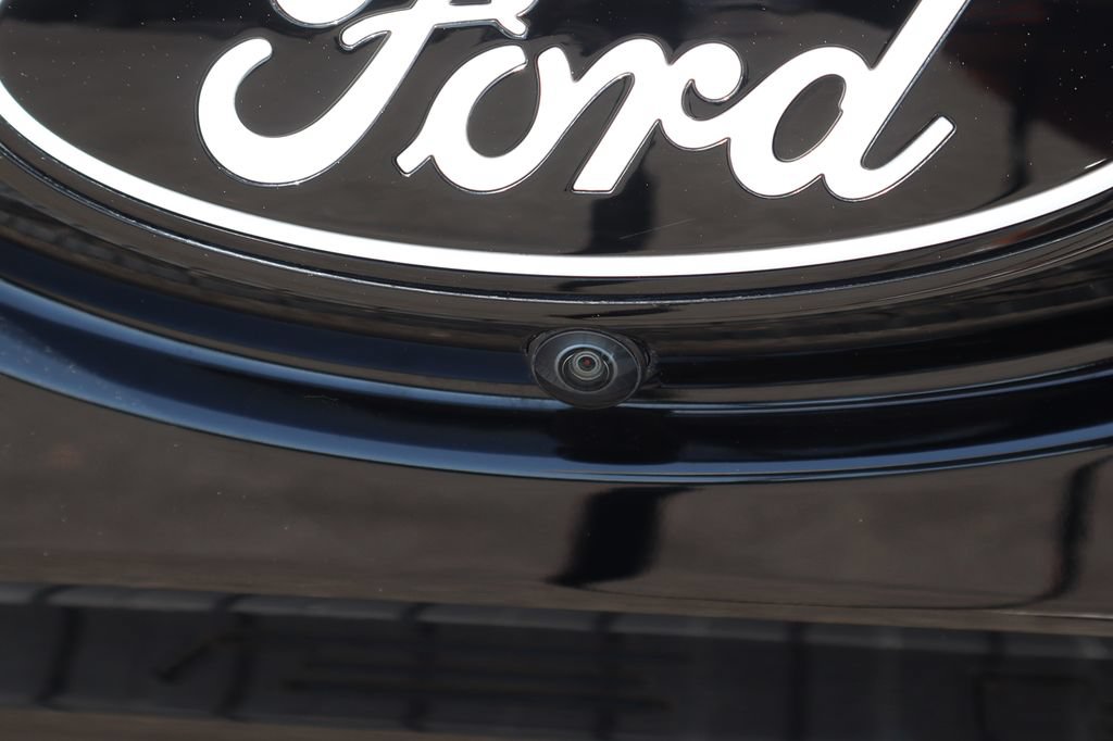 Used 2025 Ford Maverick Lobo AWD/4WD image 49