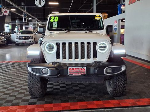 Used 2020 Jeep Gladiator Overland w/ LED Lighting Group AWD/4WD image 2