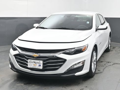 Used 2024 Chevrolet Malibu LT image 4