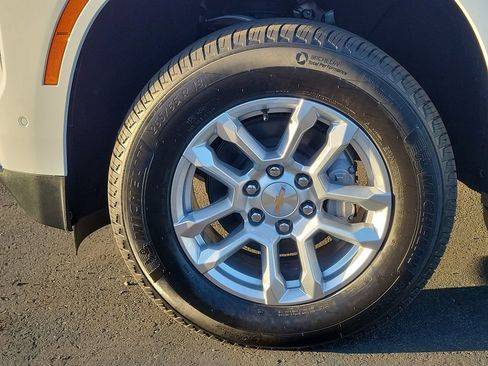 New 2026 Chevrolet Tahoe LT image 24