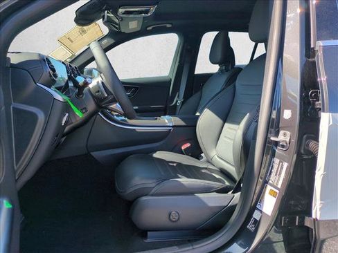 Certified 2026 Mercedes-Benz GLC 300 image 8