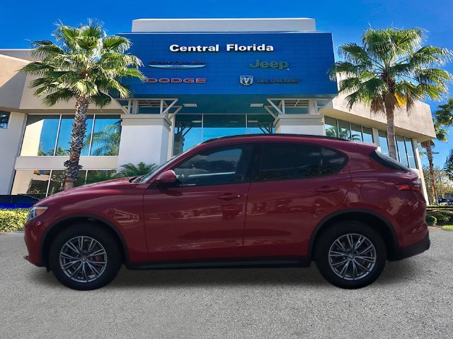 Used 2023 Alfa Romeo Stelvio Sprint RWD image 8