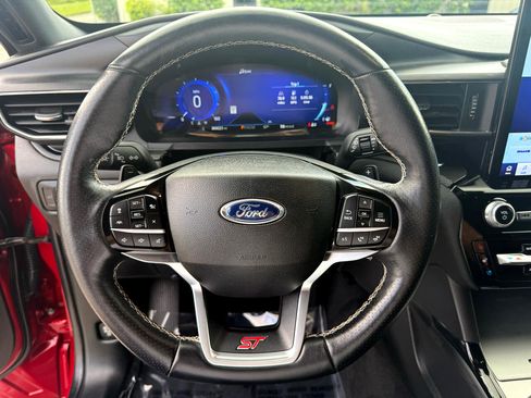 Used 2023 Ford Explorer ST w/ Equipment Group 401A image 25