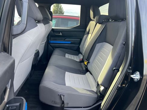 Used 2025 Toyota Tacoma TRD Off-Road image 23