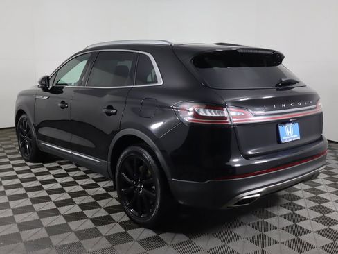 Used 2022 Lincoln Nautilus Reserve w/ Monochromatic Package image 10