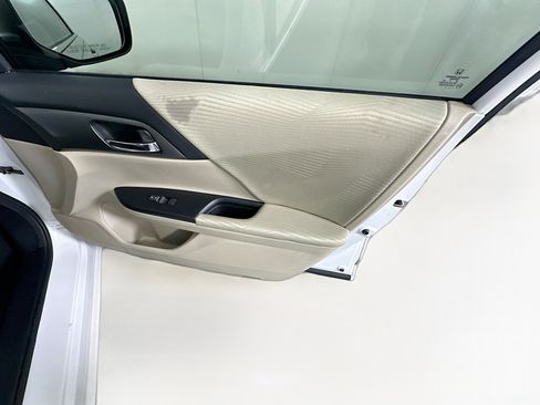 Used 2015 Honda Accord LX image 30