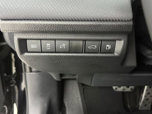 Used 2025 Toyota Camry SE w/ Multimedia Upgrade Package FWD image 8