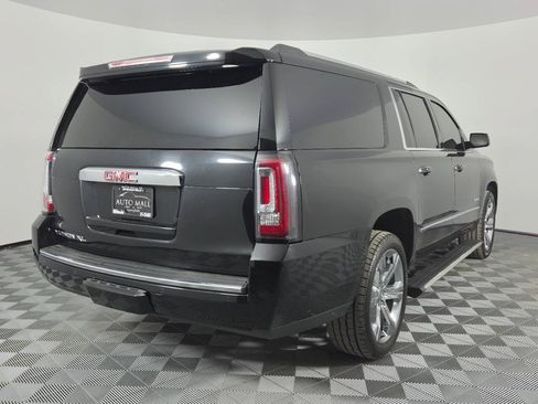 Used 2016 GMC Yukon XL Denali w/ Open Road Package AWD/4WD image 7