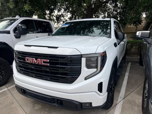 Certified 2023 GMC Sierra 1500 Elevation RWD image 1
