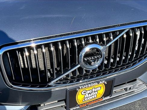 Used 2019 Volvo XC60 T5 Inscription w/ Protection Package Premier FWD image 26