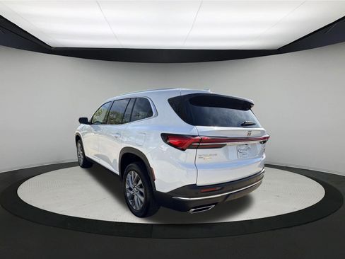 Used 2026 Buick Enclave Preferred AWD/4WD image 6