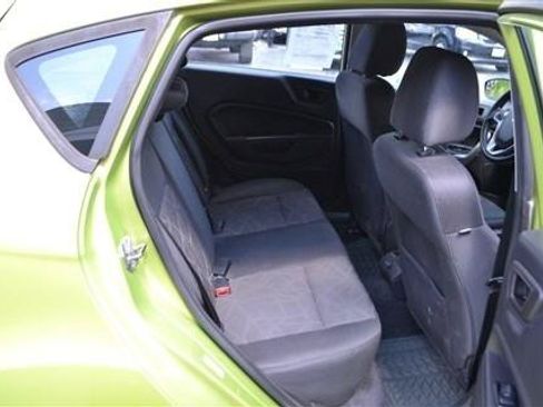 Used 2013 Ford Fiesta SE FWD image 21
