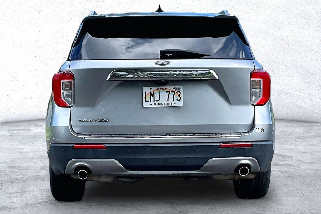 Used 2022 Ford Explorer Limited w/ Equipment Group 301A RWD image 4