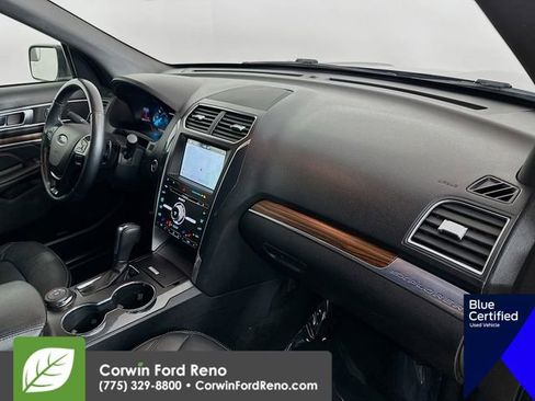 Used 2017 Ford Explorer Limited image 33